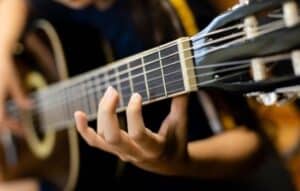 Violão fácil: evolua com nosso app!