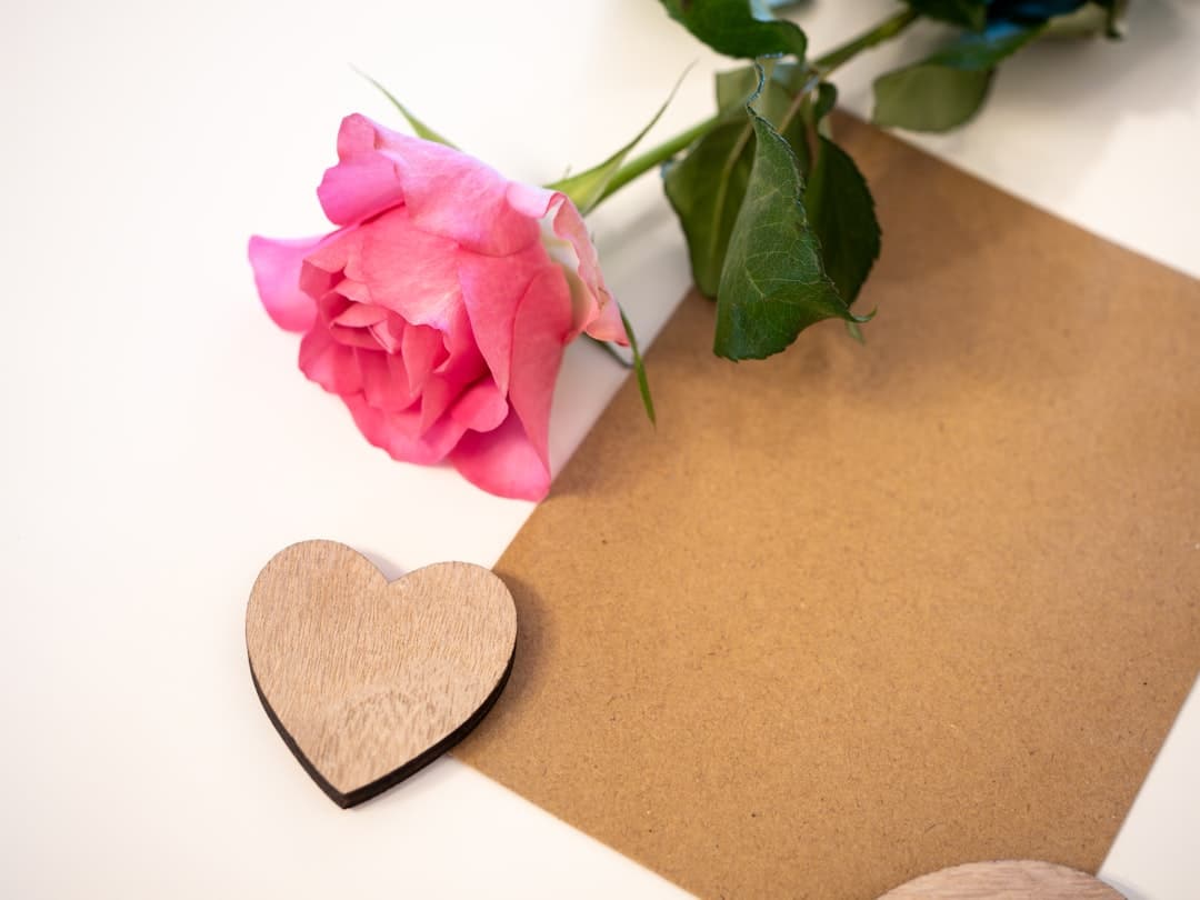 Como Escrever uma Carta de Amor Sincera e Memorável